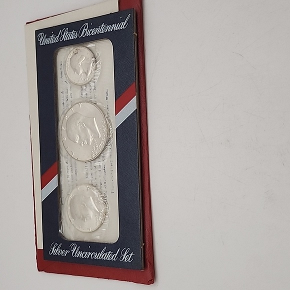 United States Bicentennial Silver Uncirculated Set 1776-1976 - Picture 4 of 17